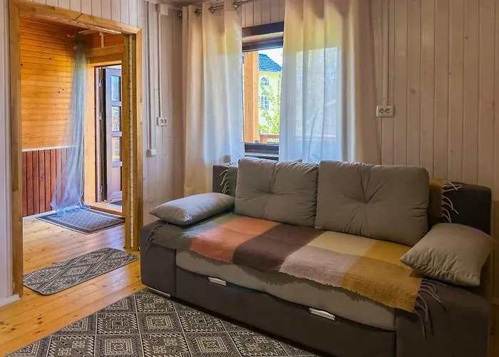 дерево роду Apartment *